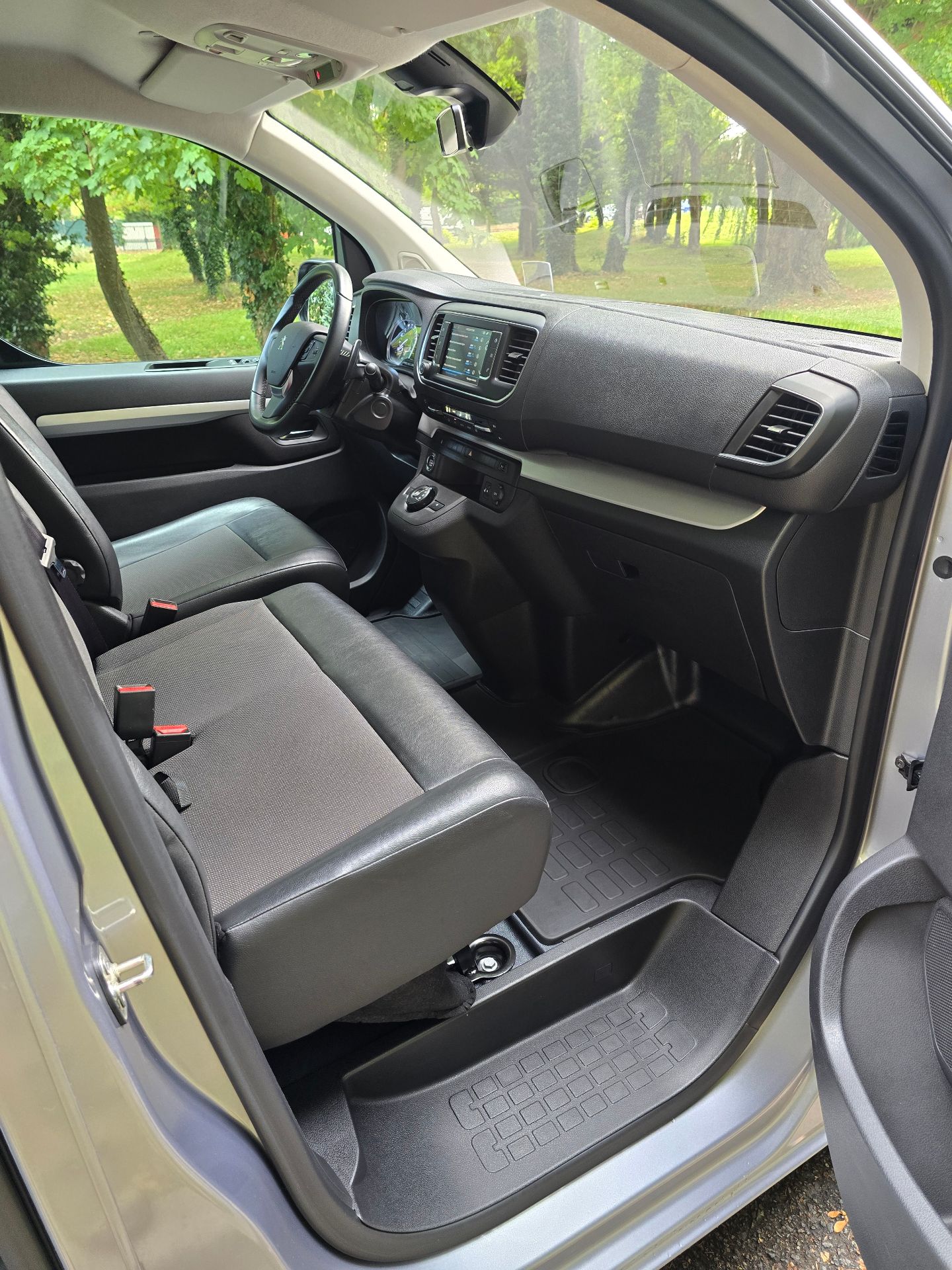 Peugeot Expert Sport (M) 2.0 diesel 180ch EAT8 