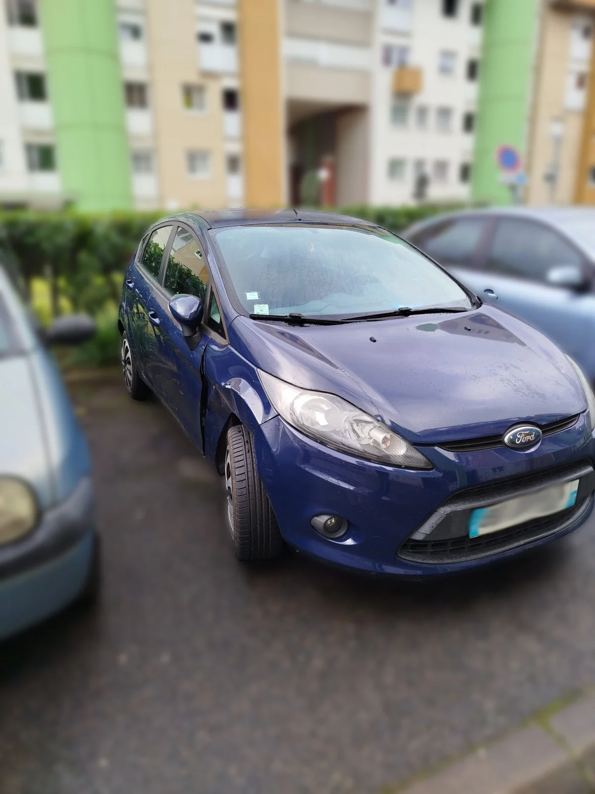 Ford Fiesta 1.4 TDCi 68 - 5 portes – 190 000 km - Vue 2
