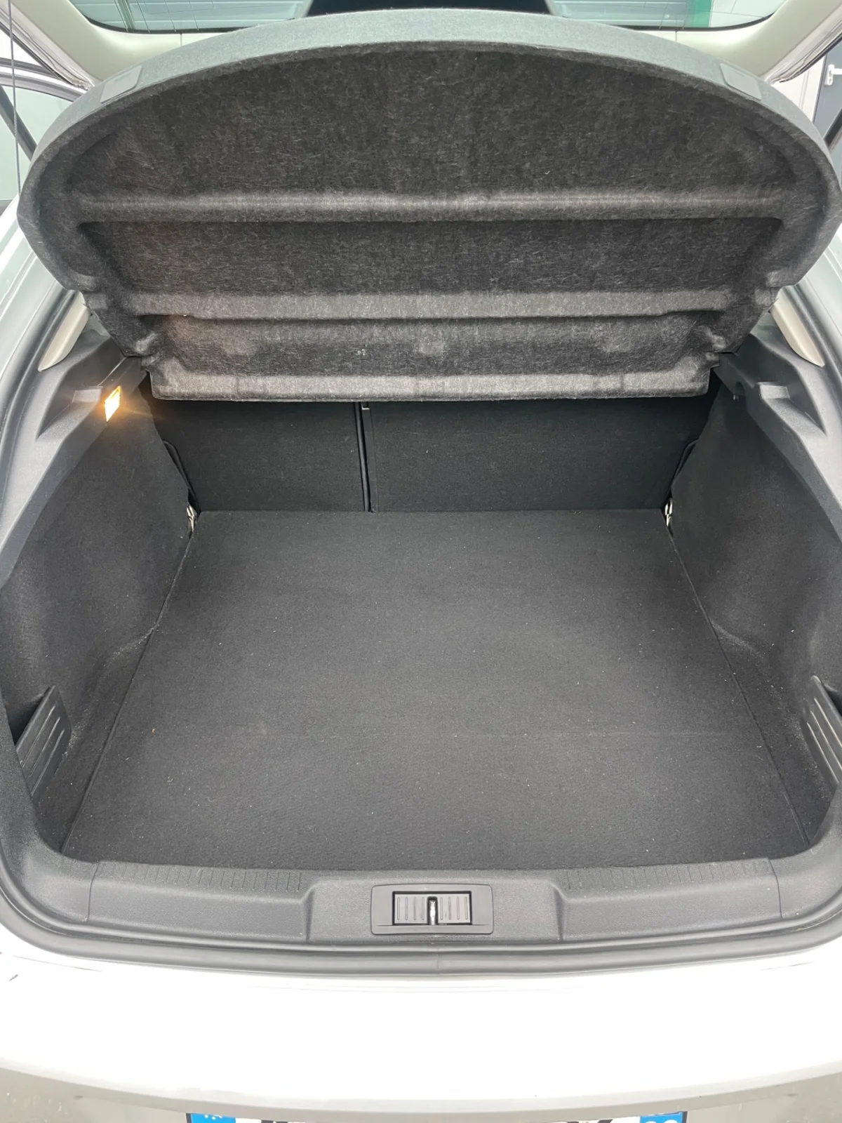 Renault Laguna 2010 - 1.5 DCi 110 en très bon état - Vue 5