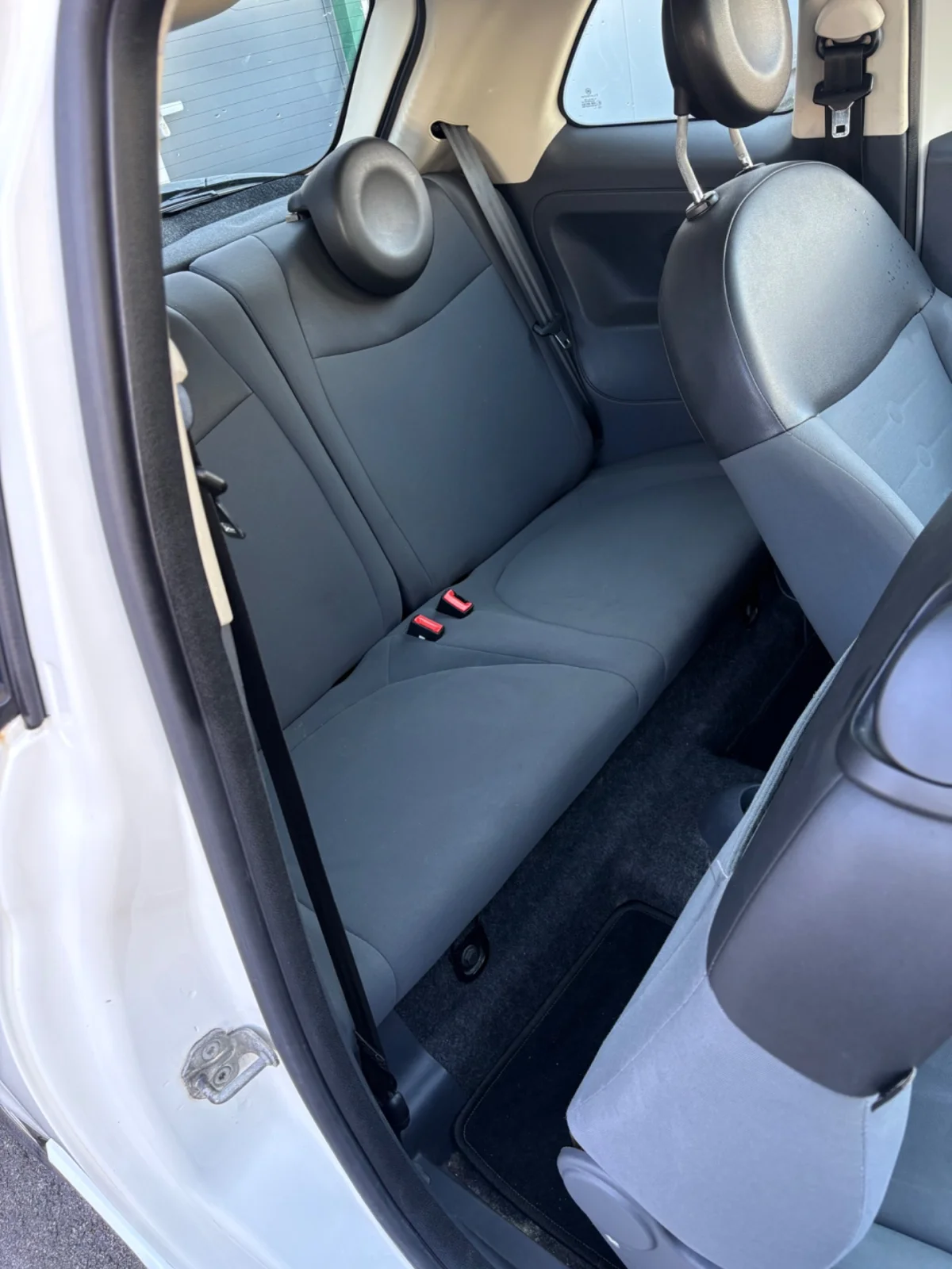 Fiat 500 Lounge 2012 - Toit Panoramique - Vue 4