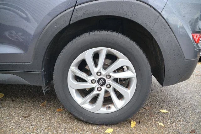 HYUNDAI TUCSON III 1.7 CRDI 115CV CREATIVE - Vue 2