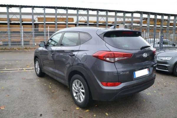 HYUNDAI TUCSON III 1.7 CRDI 115CV CREATIVE