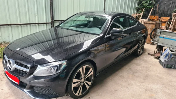 Mercedes Classe C 2015 - Diesel Automatique 76257 km