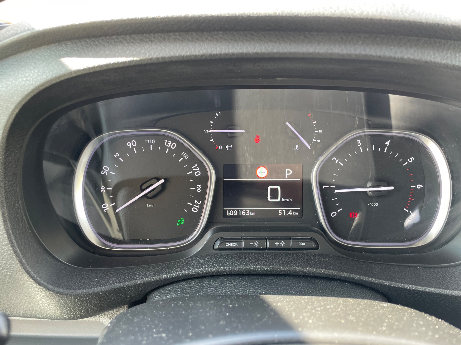 Citroen Jumpy 2.0 AT 2017 – Auto Première main 110 000 km