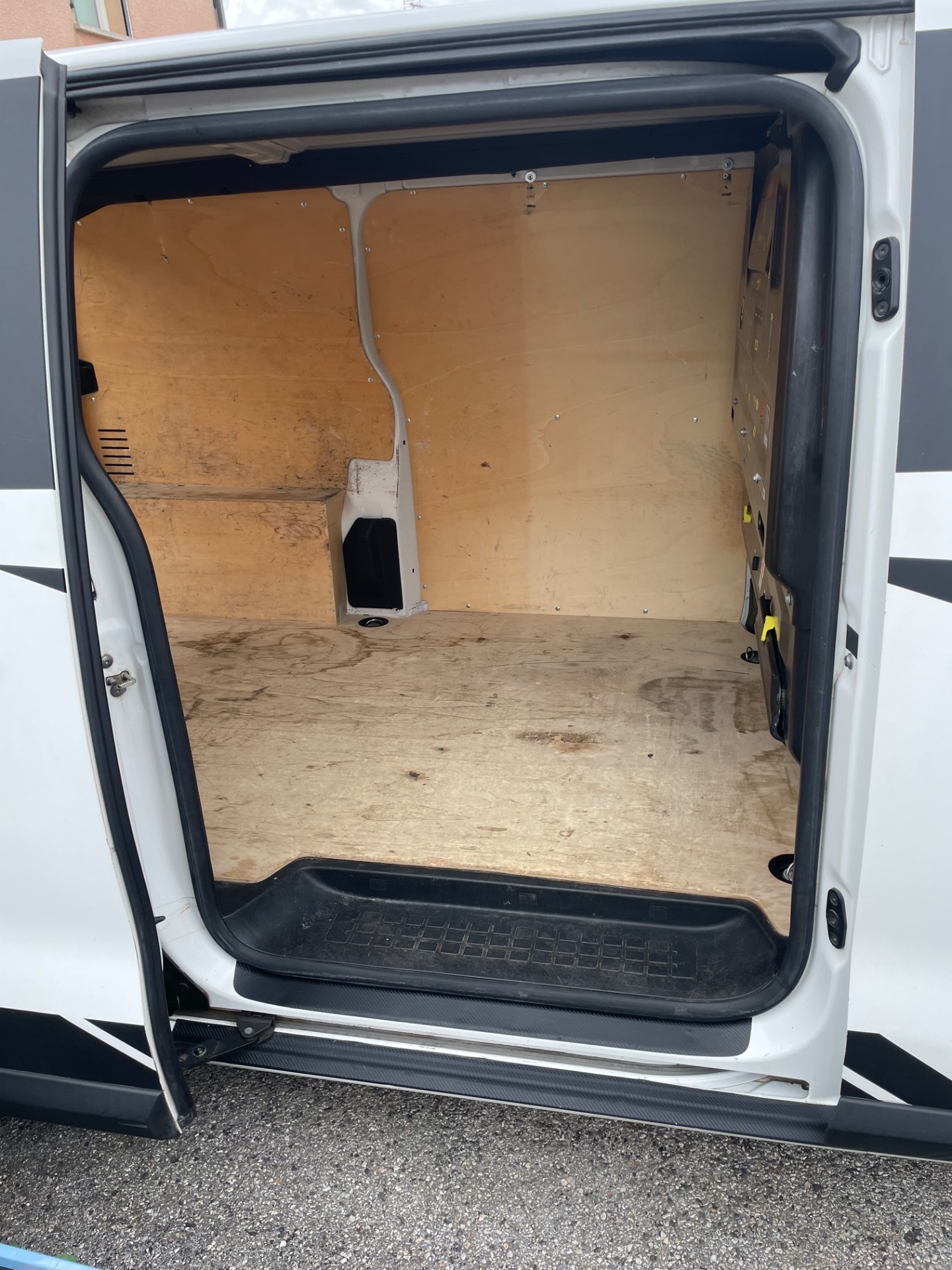 Citroen Jumpy 2.0 AT 2017 – Auto Première main 110 000 km