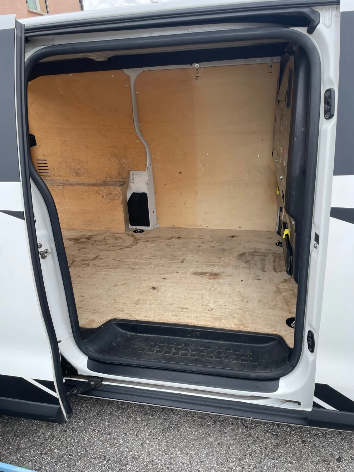 Citroen Jumpy 2.0 AT 2017 – Auto Première main 110 000 km - Vue 9