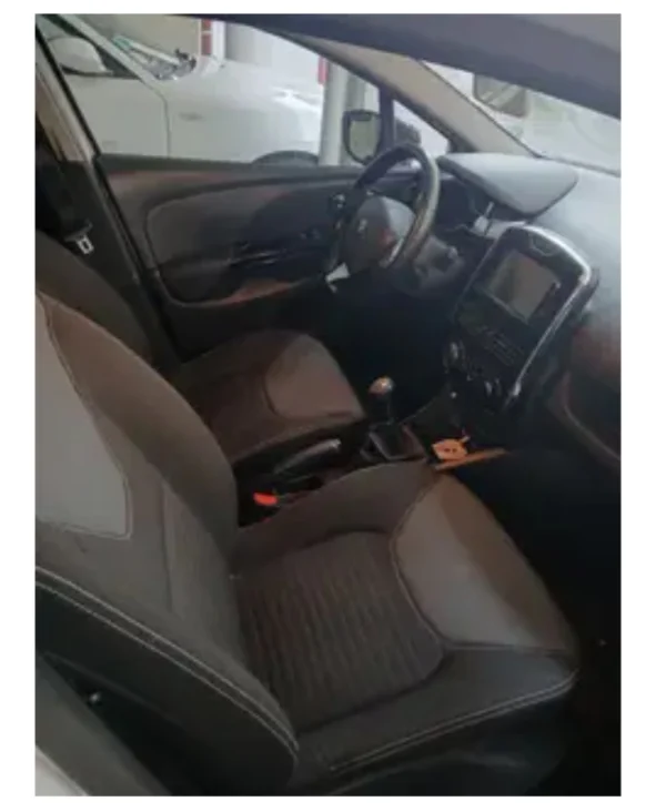 Renault Clio IV 2014 - 184 000 km - Bon État