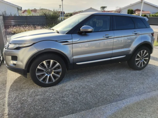 Range rover evoque 