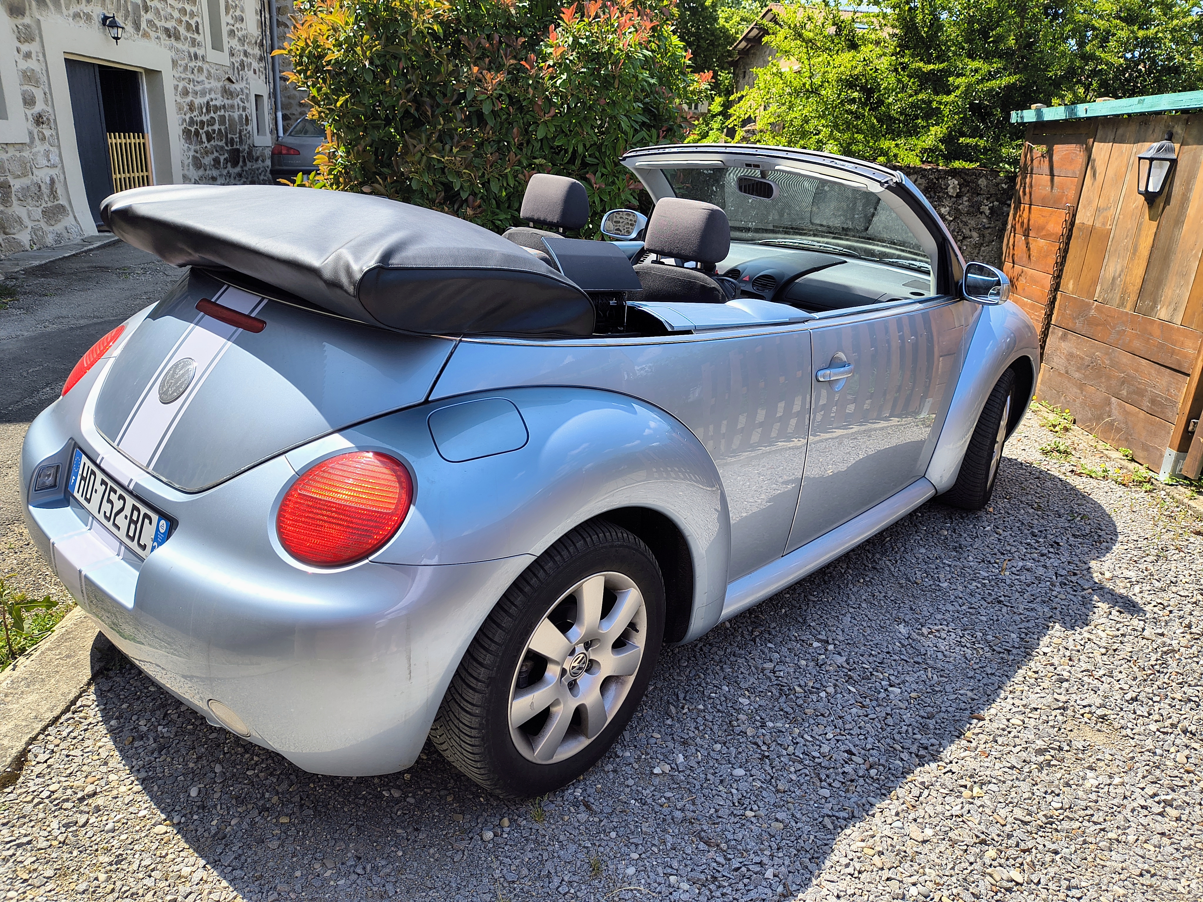 Volkswagen New Beetle