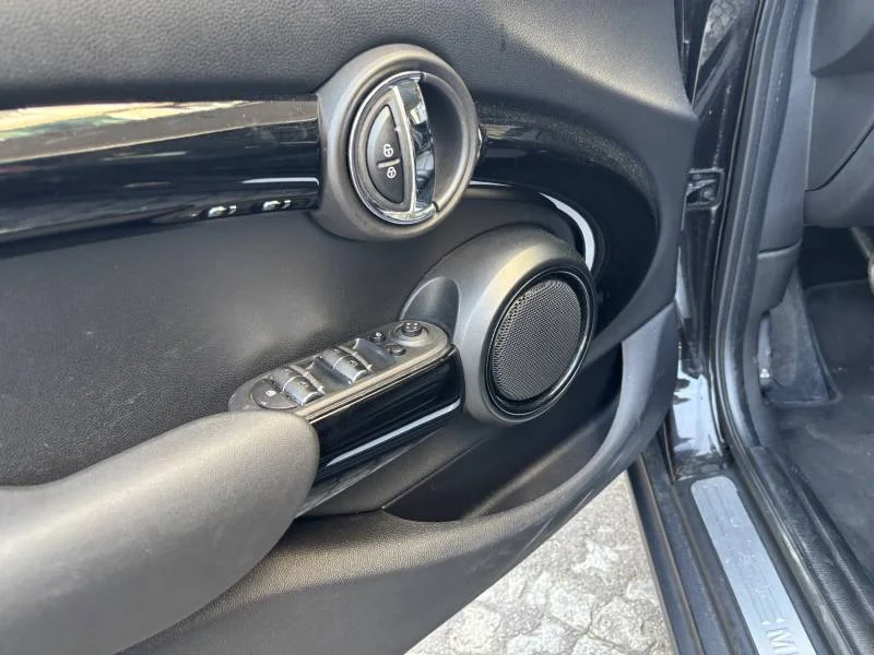 Mini One — photo 8