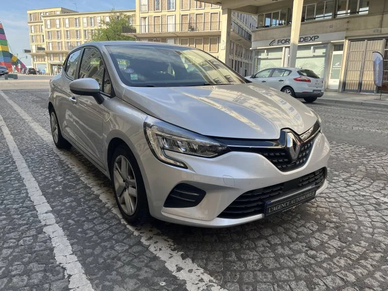 Renault Clio — photo 5