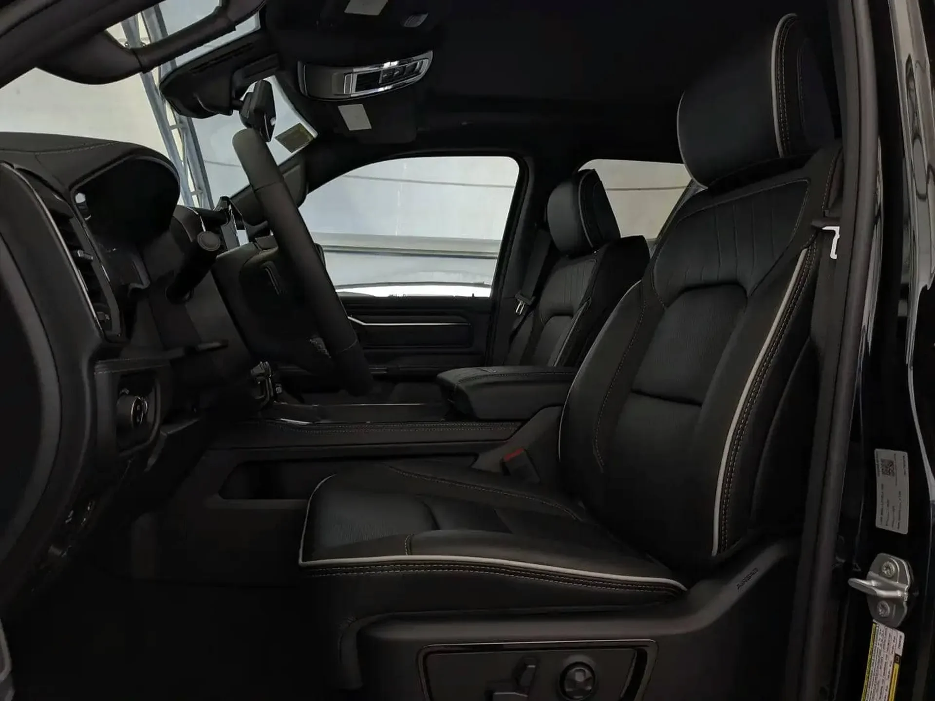 Dodge Ram — photo 5