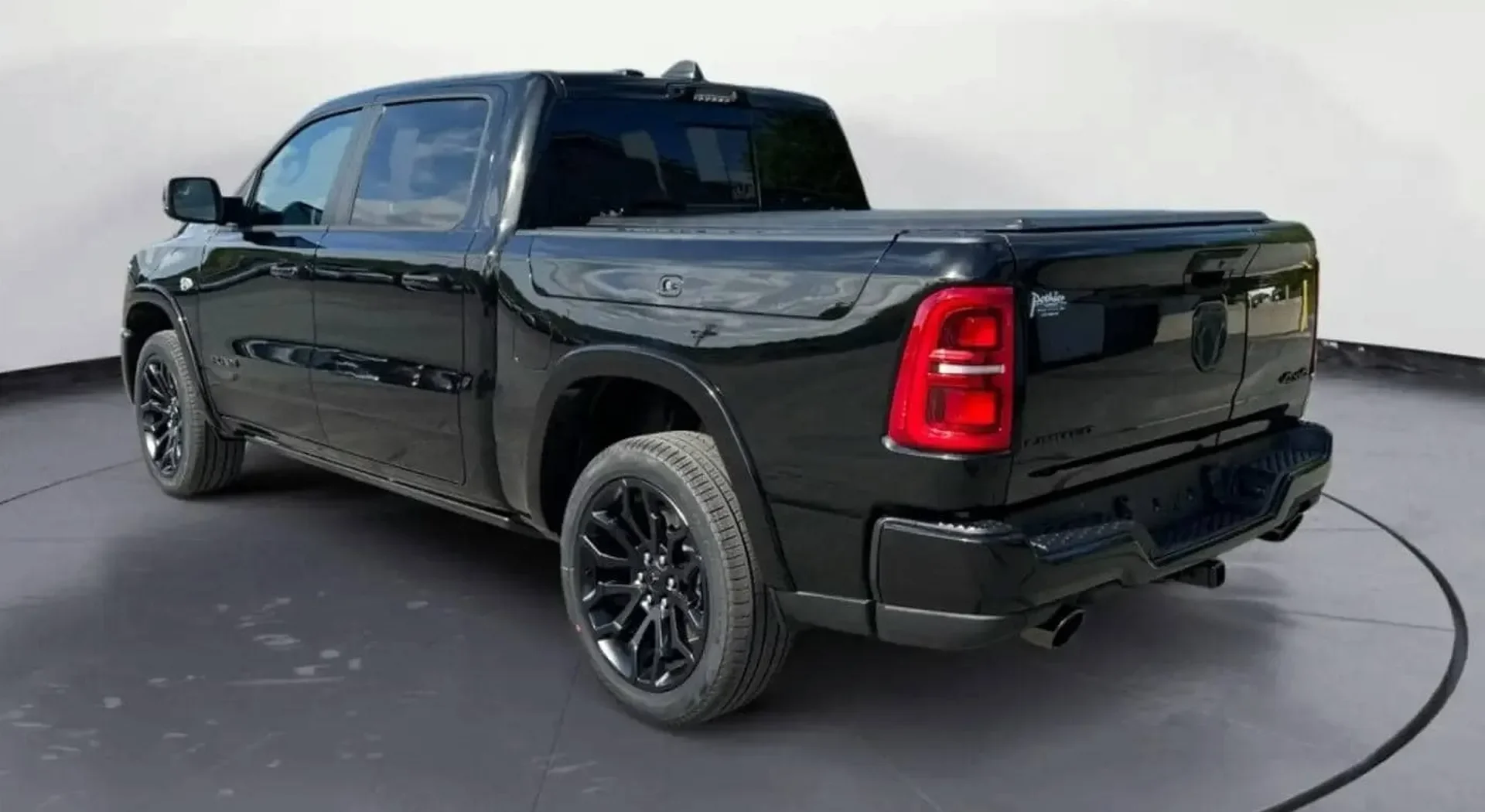 Dodge Ram — photo 8