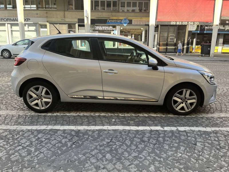 Renault Clio — photo 4