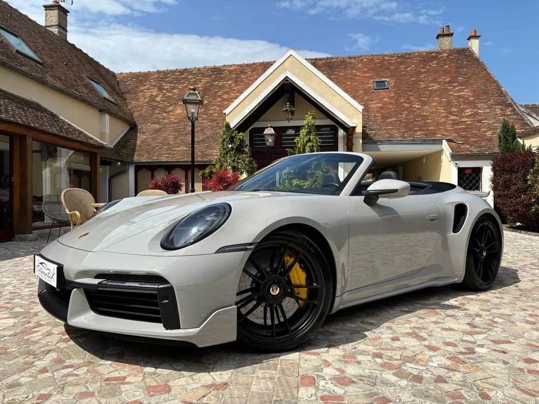 PORSCHE 911 (992) CABRIOLET 3.8 650 TURBO S