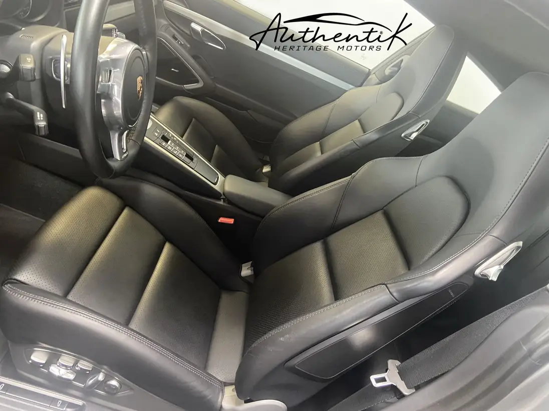 PORSCHE 911 (991) 3.8 560 TURBO S - Vue 3