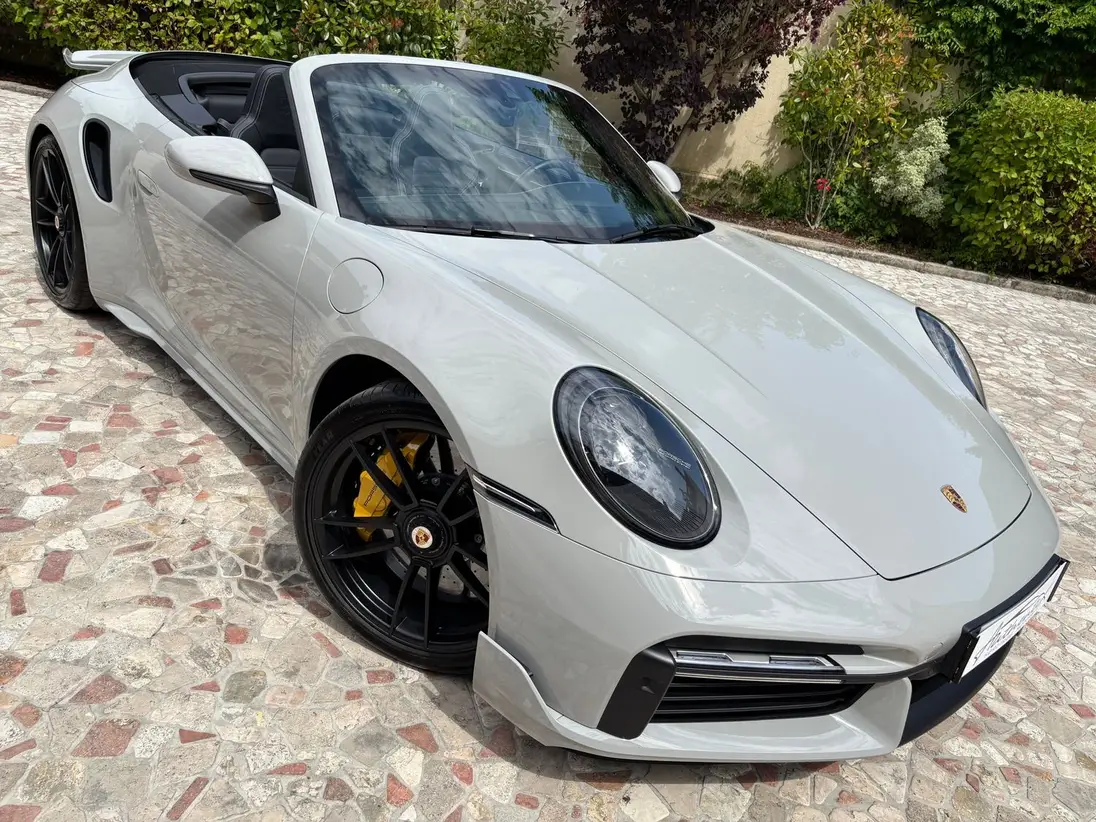 PORSCHE 911 (992) CABRIOLET 3.8 650 TURBO S