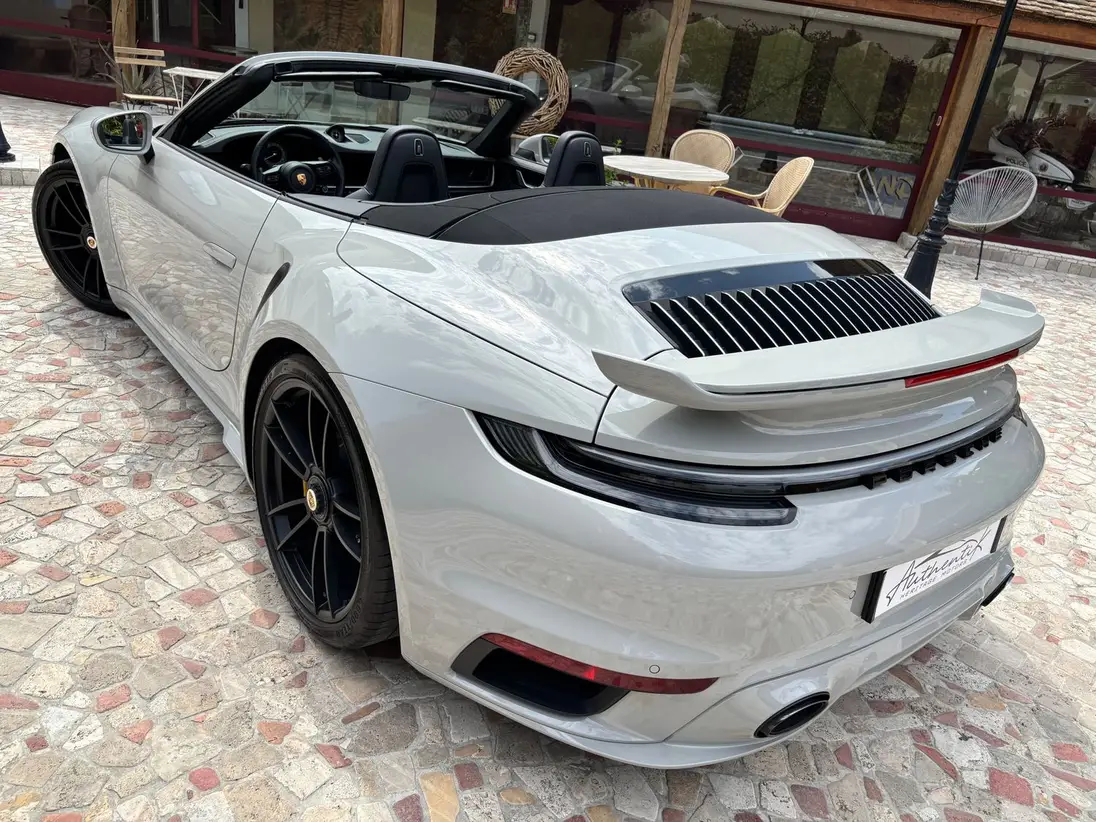 PORSCHE 911 (992) CABRIOLET 3.8 650 TURBO S