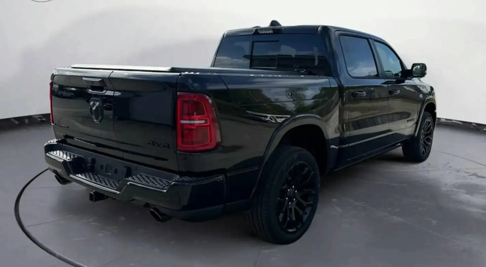 Dodge Ram — photo 3