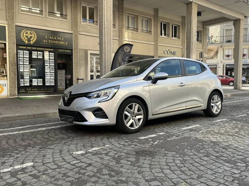 Renault Clio — photo 13