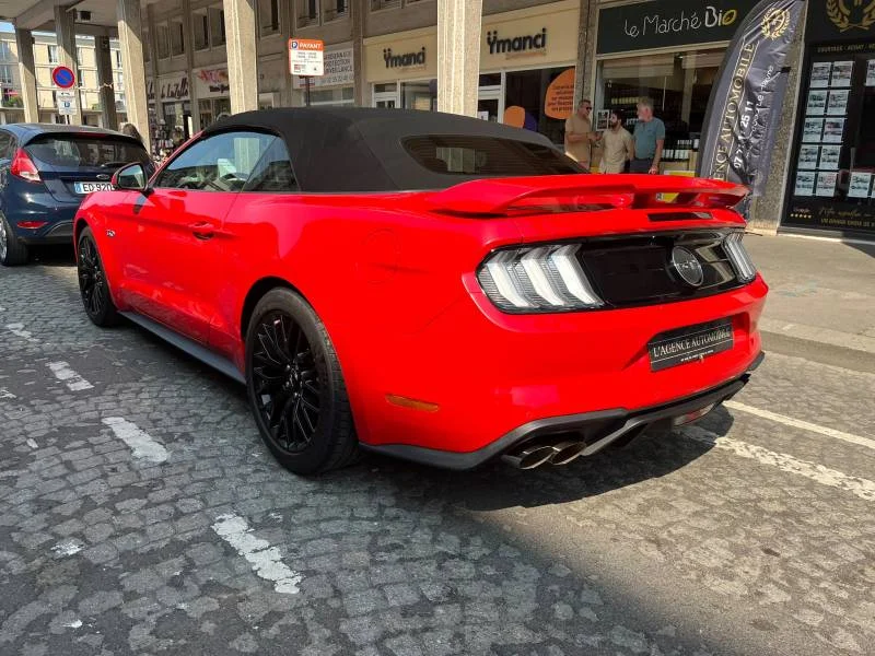 Ford Mustang — photo 12